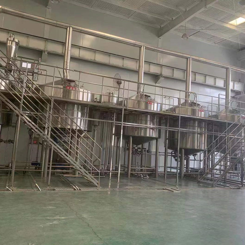 盘龙精酿啤酒设备厂—平面布置、设备设计、制造、调试、培训等一条龙服务_COPY